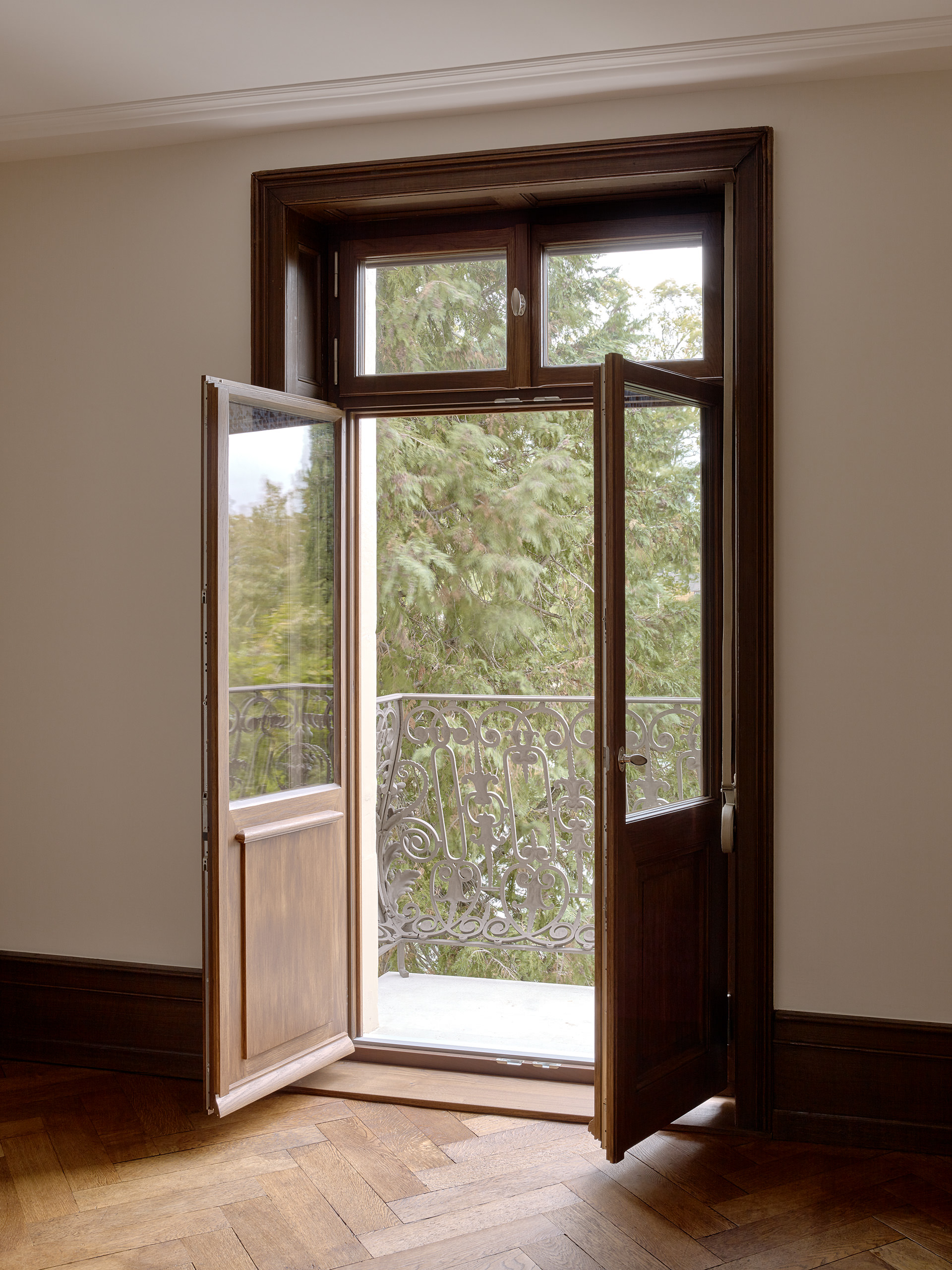 E19707 Alpa 094698 SCREEN